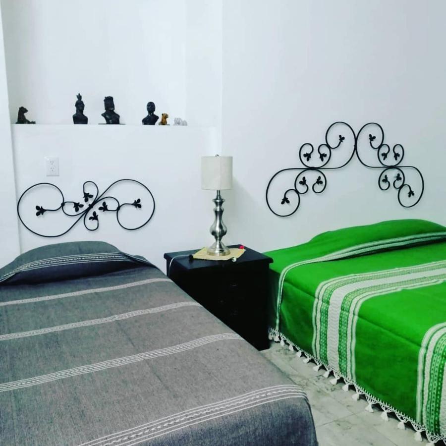 Отель Casa Shalom Oaxaca Экстерьер фото