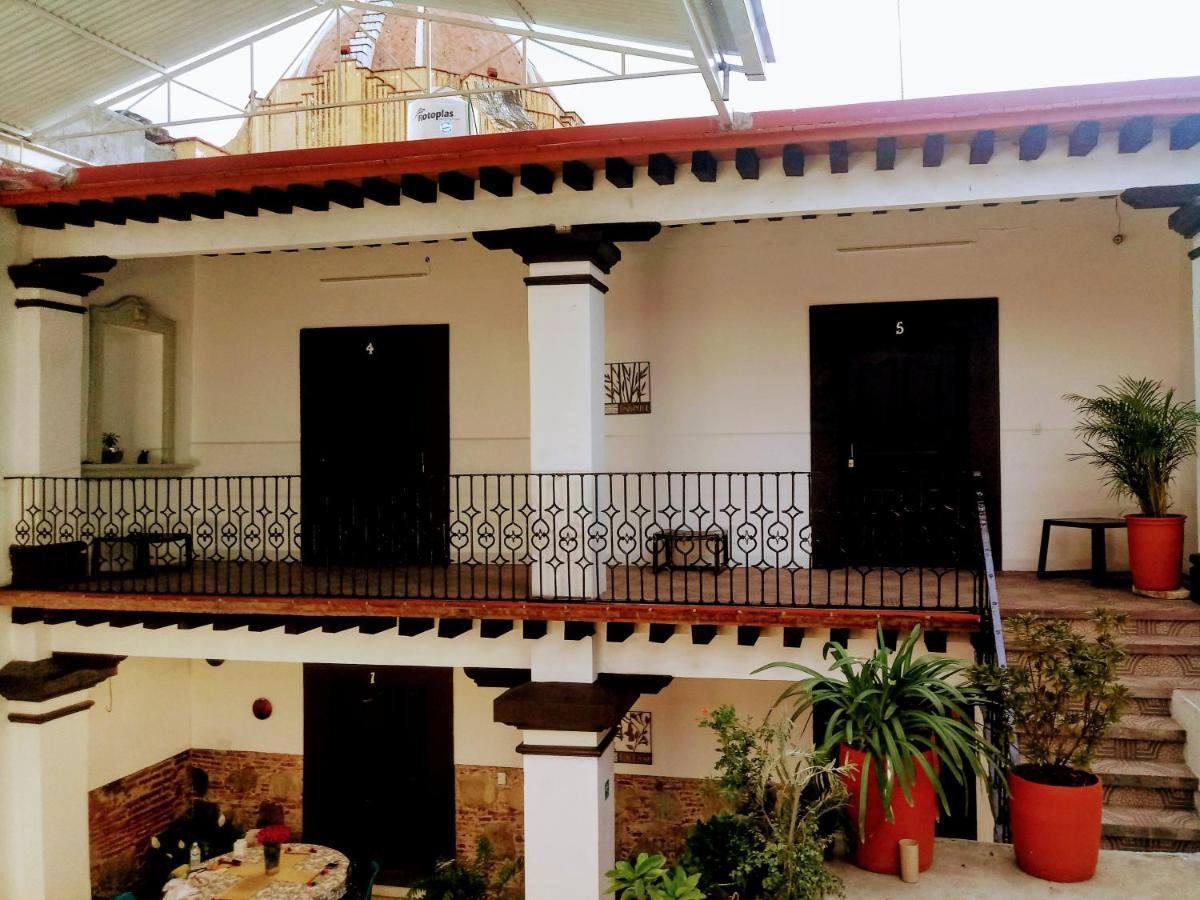Отель Casa Shalom Oaxaca Экстерьер фото