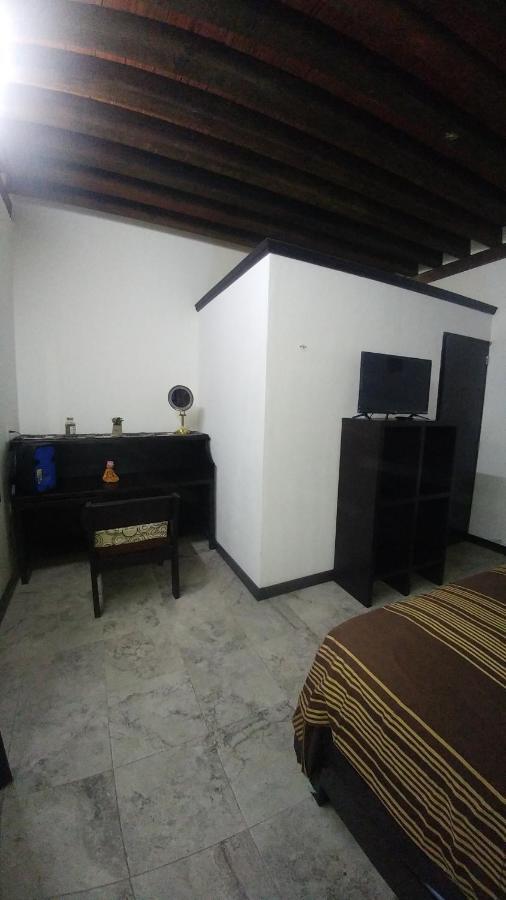Отель Casa Shalom Oaxaca Экстерьер фото